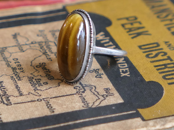 Vintage and Preloved Silver and Tiger's Eye Ring