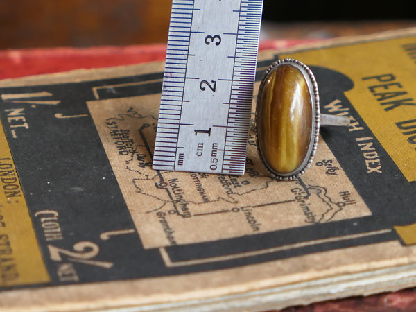 Vintage and Preloved Silver and Tiger's Eye Ring