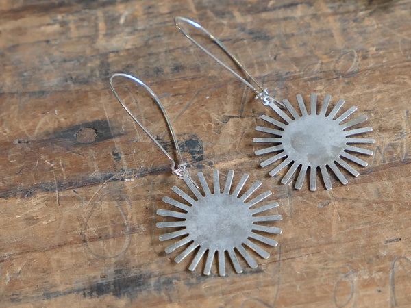 Solar Gunmetal Silver Tone Hammered Sun Earrings