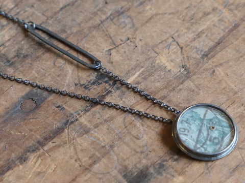 Paper Dot and Lozenge Green Stamp Necklace